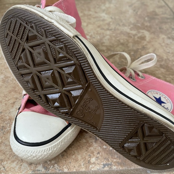 Converse Pink and White high top Sneakers - Picture 3 of 5